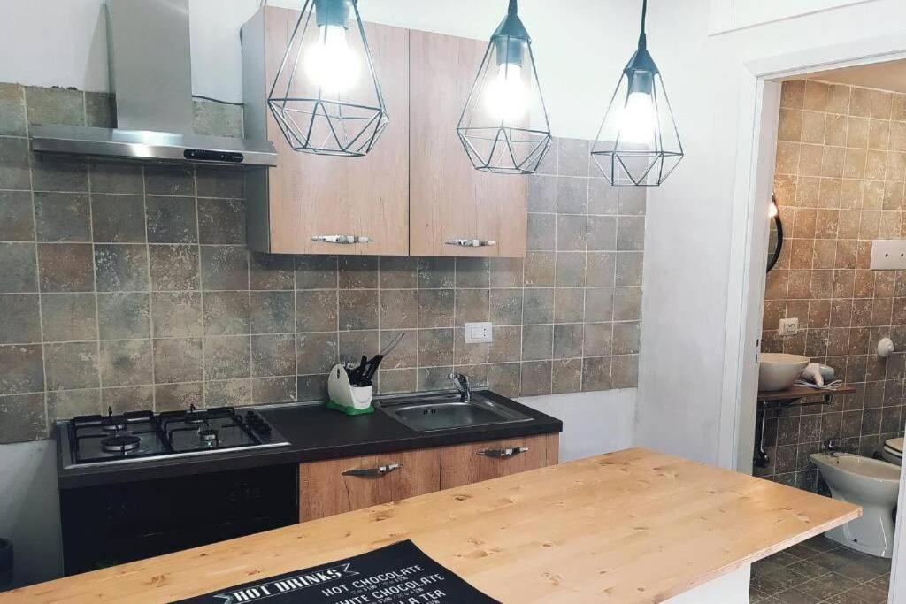 Apartamento The Modern Vagabond Milazzo Exterior foto